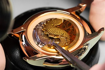 大连劳力士表官售后擦油多少钱