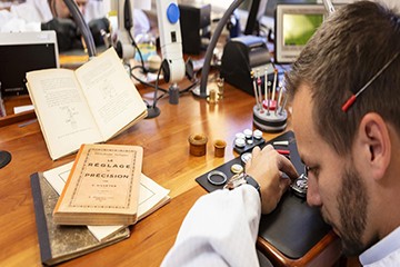 大连劳力士更换表带多少钱